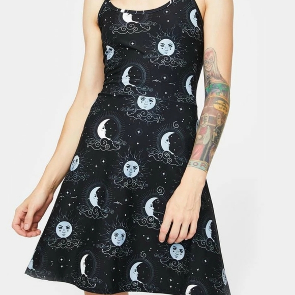 DESPERATLY IN SEARCH OF Too Fast Skater Dresses (size XL or 3XL) - Picture 10 of 11